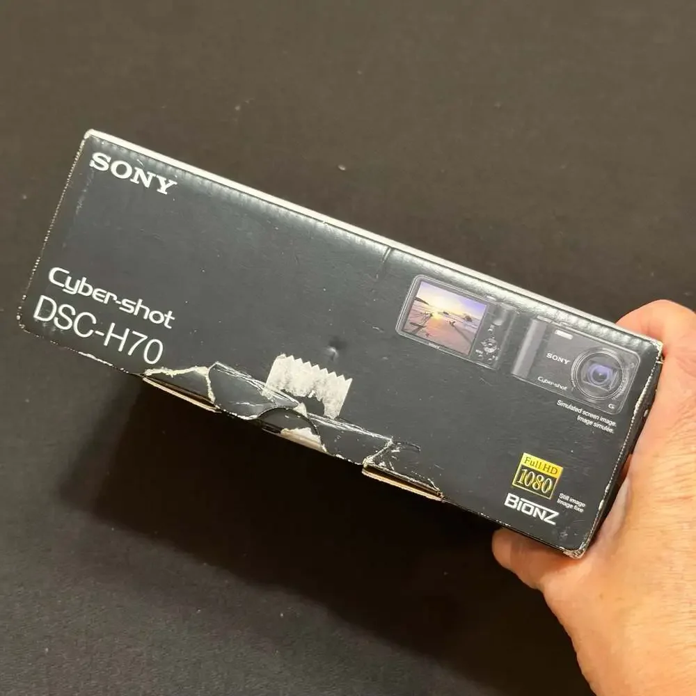 Sony Cyber-Shot DSC-H70 16.1MP Digital Camera Bundle (Black) with Accessories